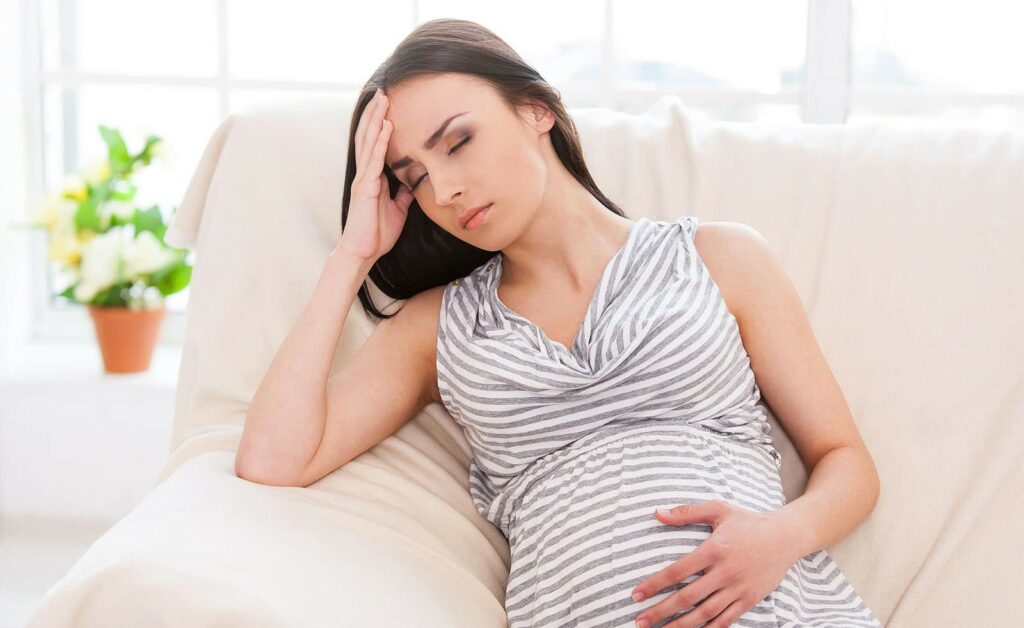 ¿Cuáles son los principales riesgos y complicaciones en el embarazo?